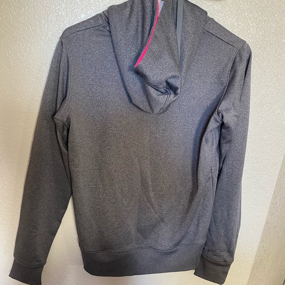 Women’s under armour sweatshirt - Picture 2 of 2